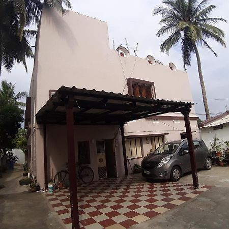 Sudha Kutir Puri Apartment Luaran gambar