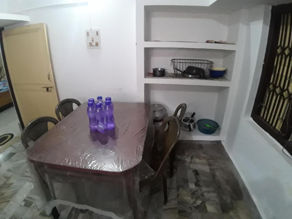 Sudha Kutir Puri Apartment Luaran gambar