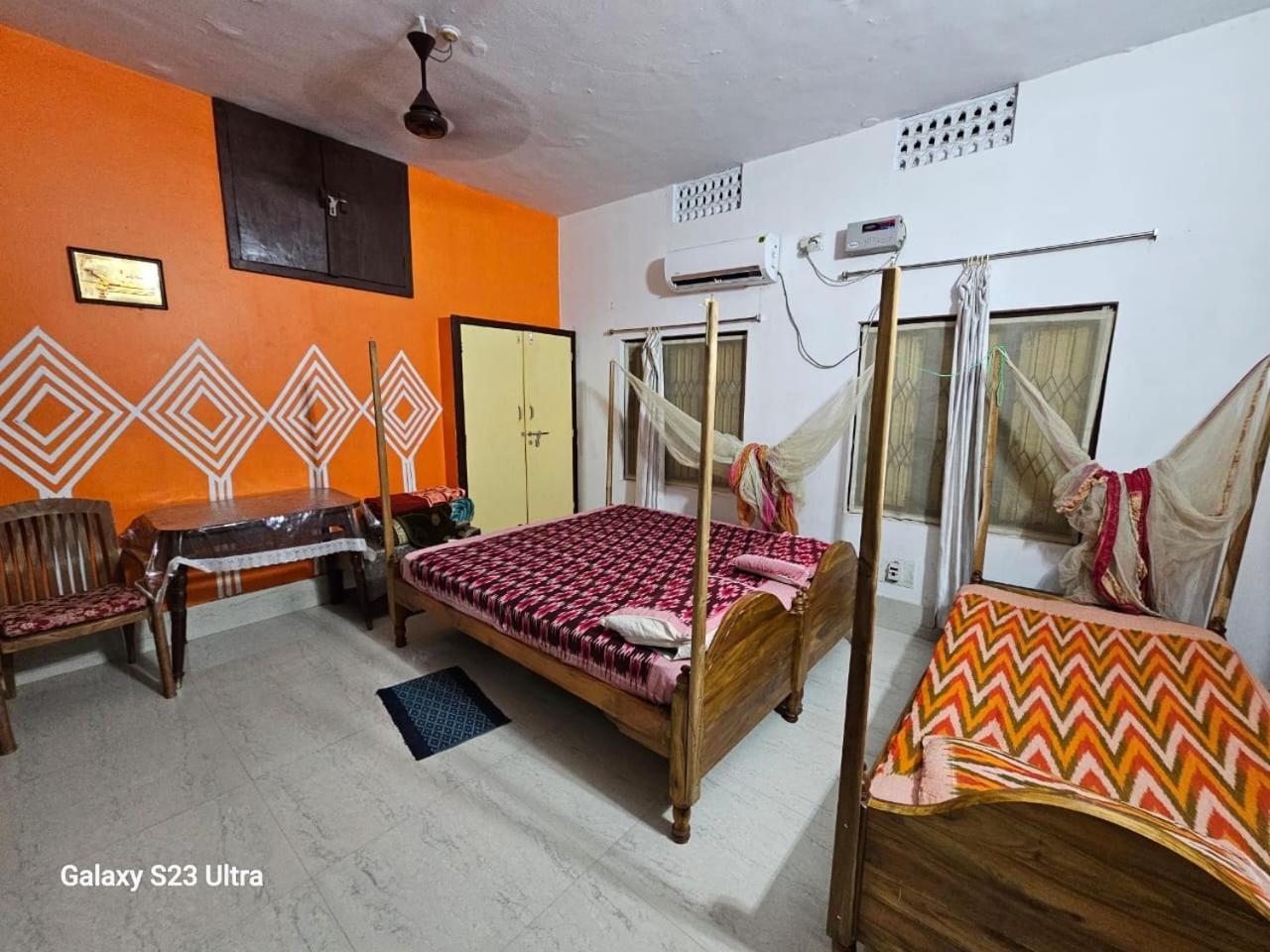 Sudha Kutir Puri Apartment Luaran gambar